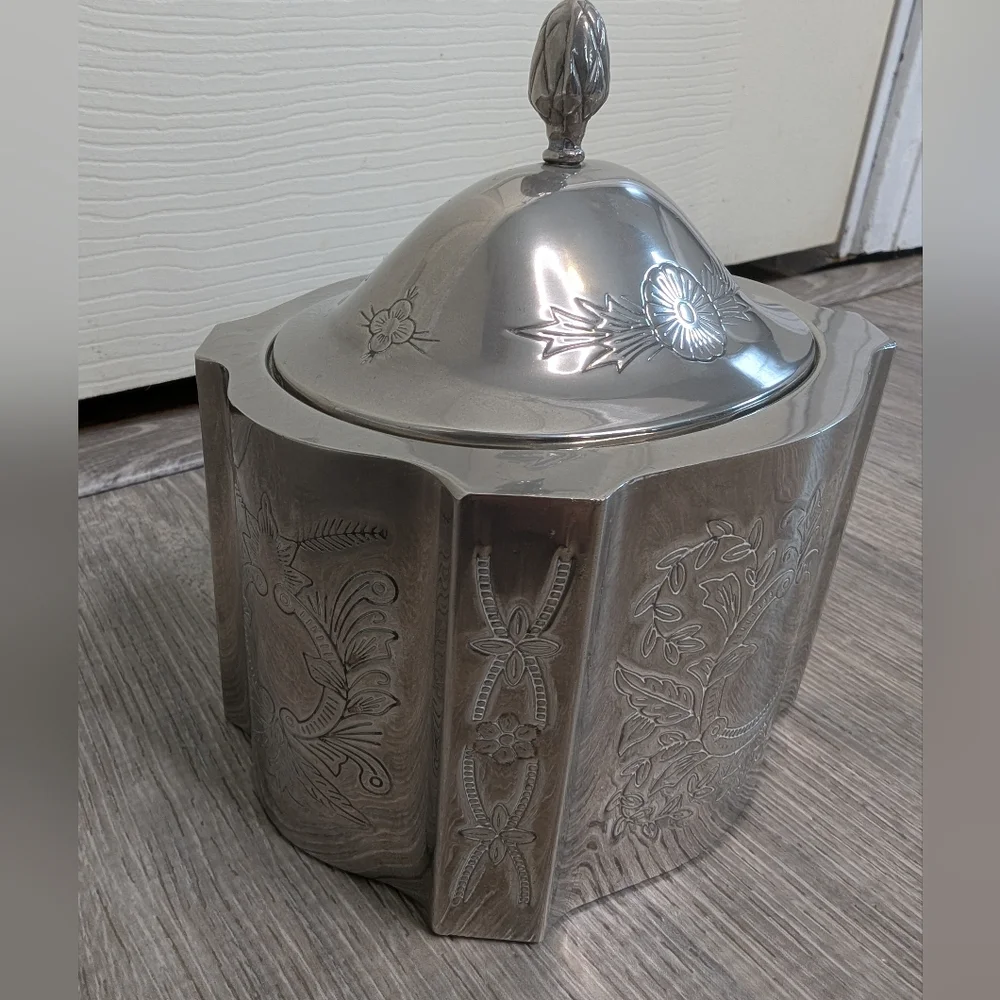 Vintage Trinket Silver Etched Box